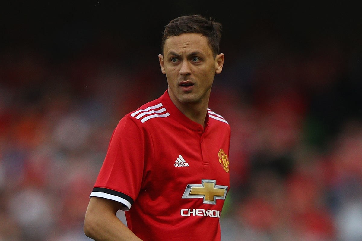 对阵双持球 对阵双持球